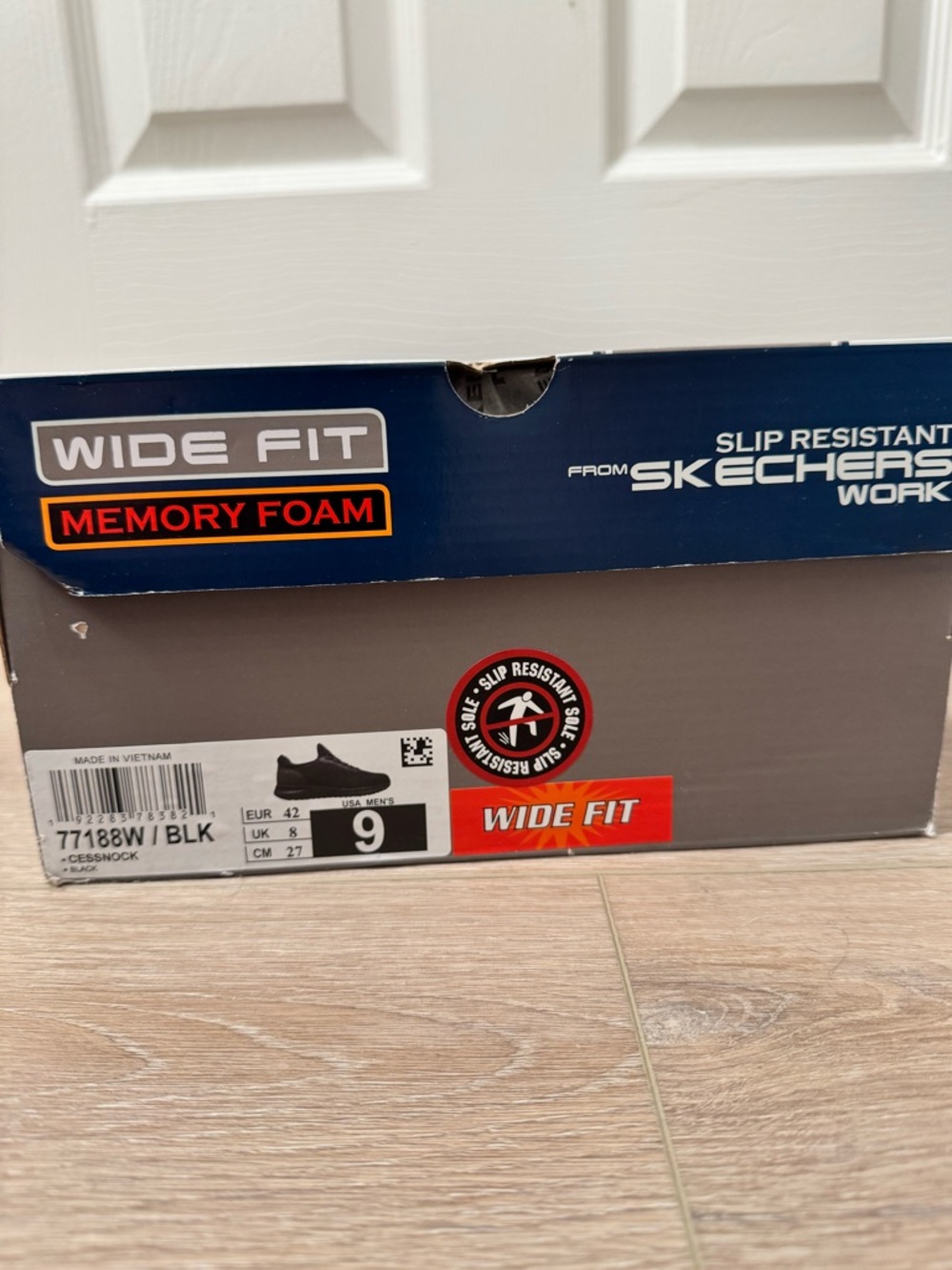 Men’s wide Skechers cessnock - Slip-resistant shoes - Picture 7 of 7